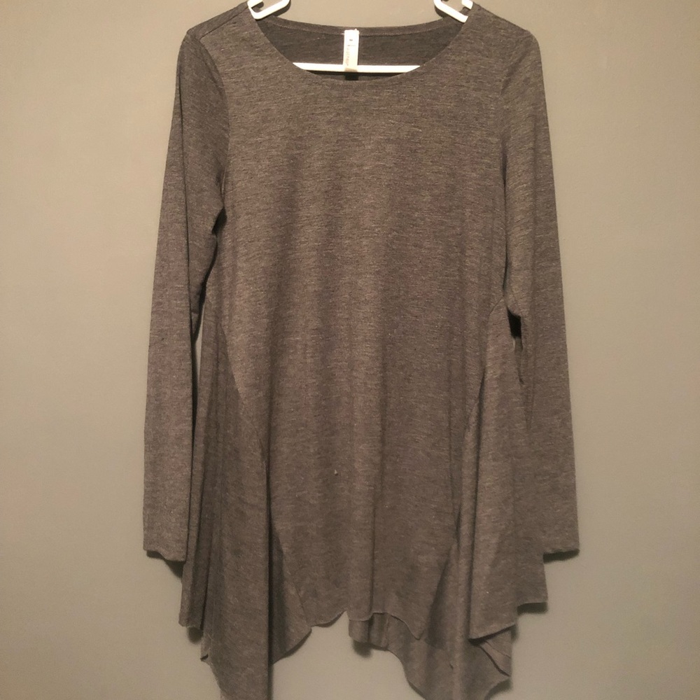Long grey top